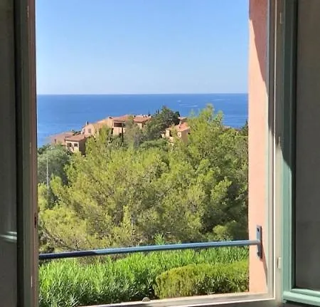 Panoramic Sea View In Private With Pool Théoule-sur-Mer
